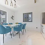 Strelitzia Apartment Split
